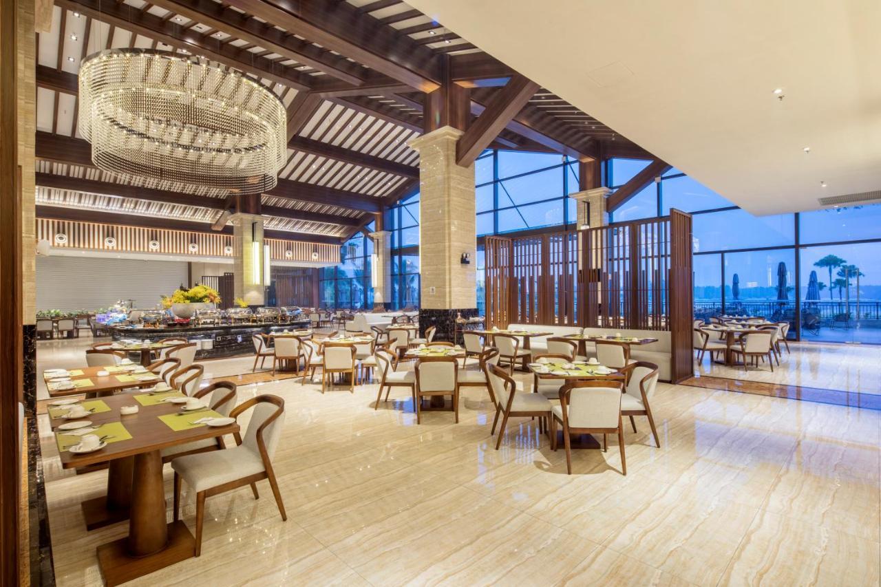 Forest City Golf Hotel Нусаджайя Экстерьер фото